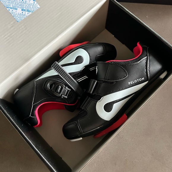 Peloton Cycling Shoes & Weights - Picture 2 of 3